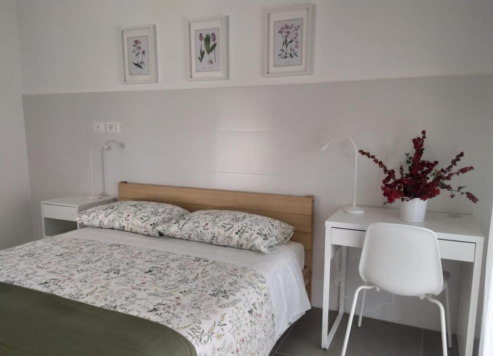 Sea Wind Stanza Con Garage E Ascensore Полиньяно-а-Маре Экстерьер фото